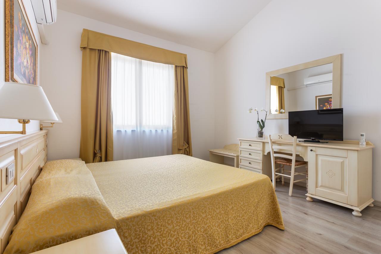 Rodia Inn Oristano Extérieur photo