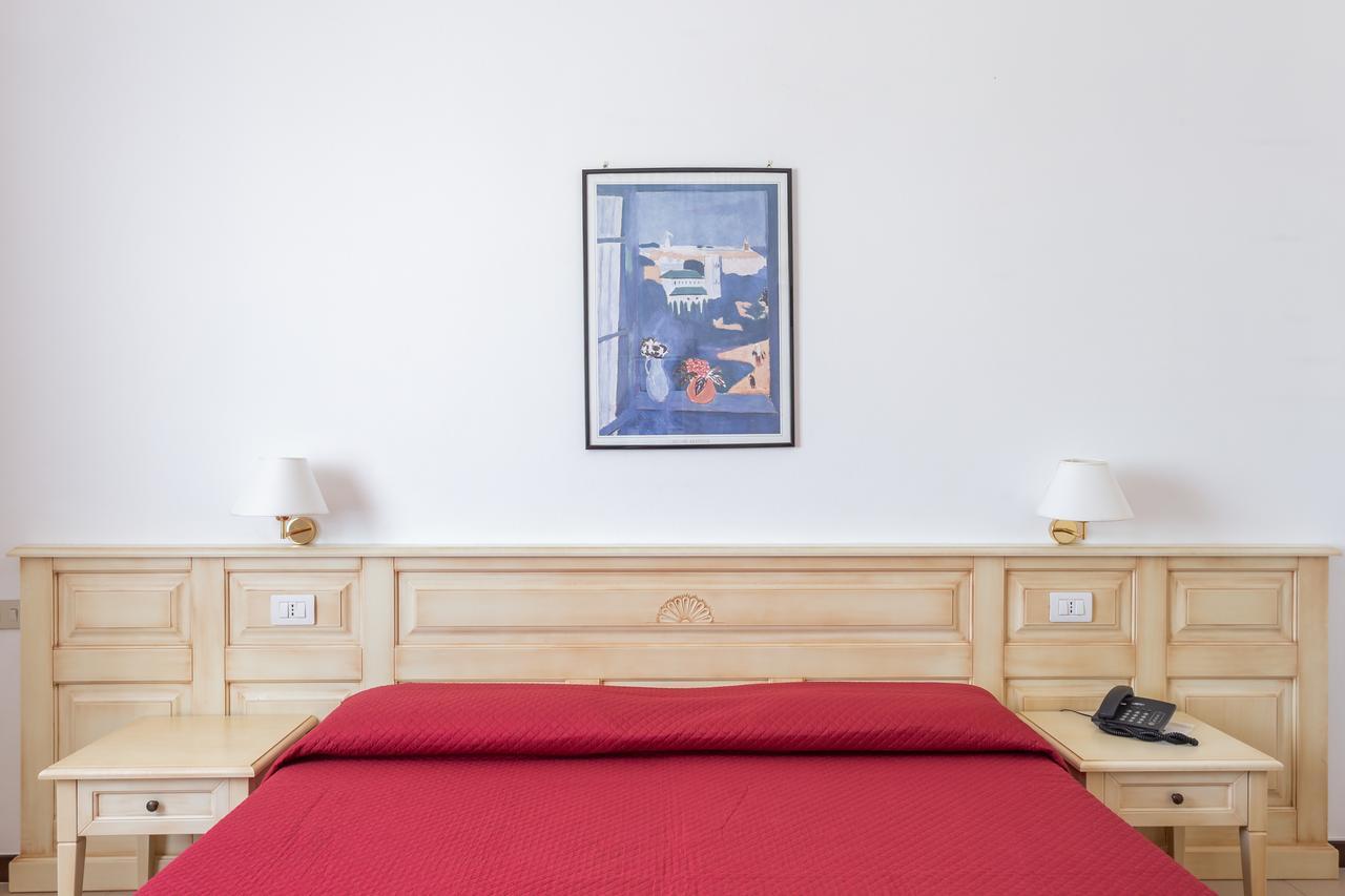 Rodia Inn Oristano Extérieur photo