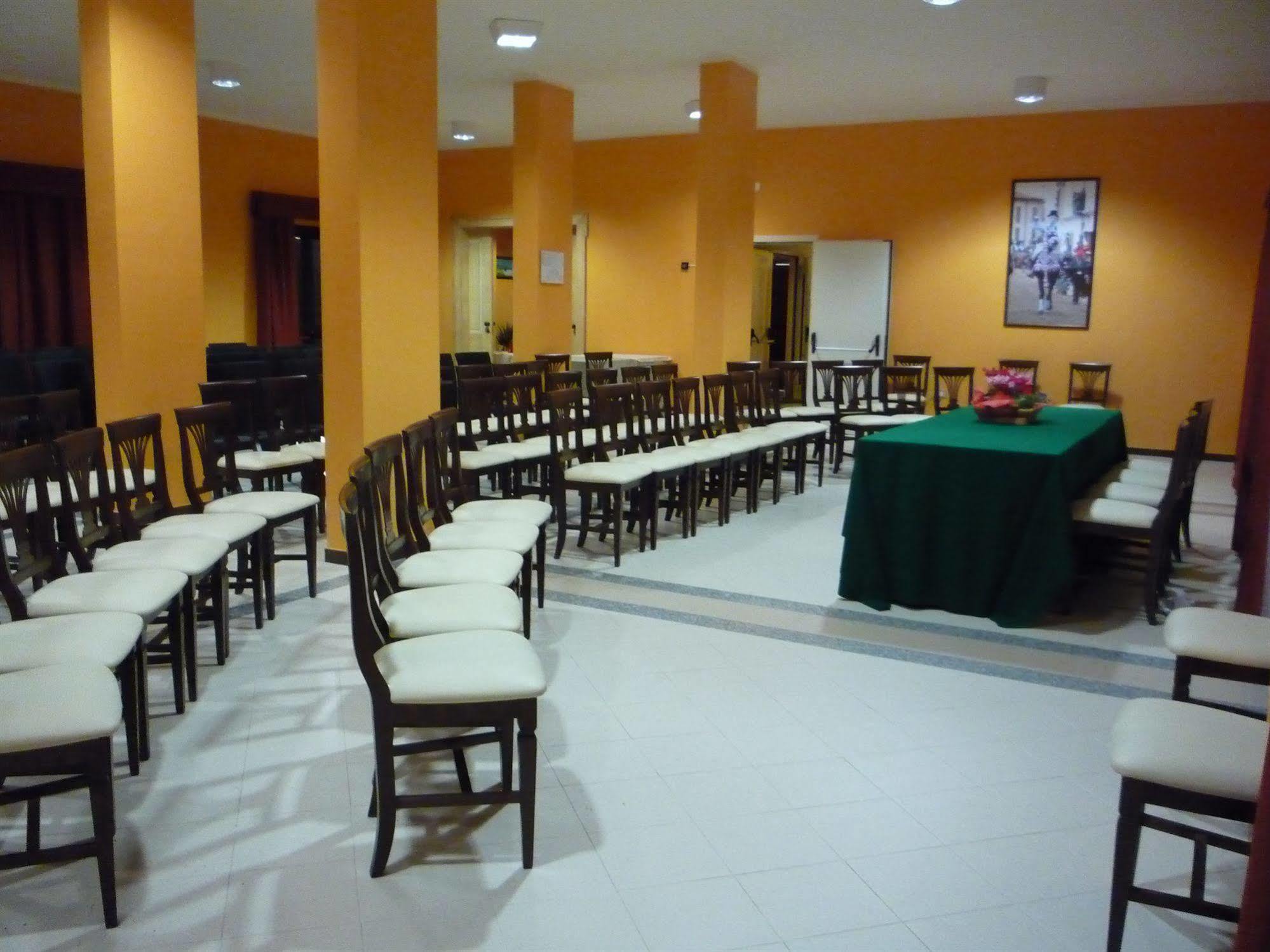 Rodia Inn Oristano Extérieur photo